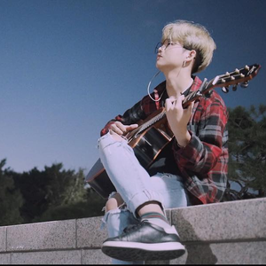 AV中文无码乱人伦在线观看
